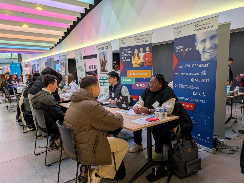 Metz : le forum de l'alternance bat son plein au Stade St Symphorien
